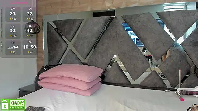 Venus velez  online show from April 2026 01:15:02 PM