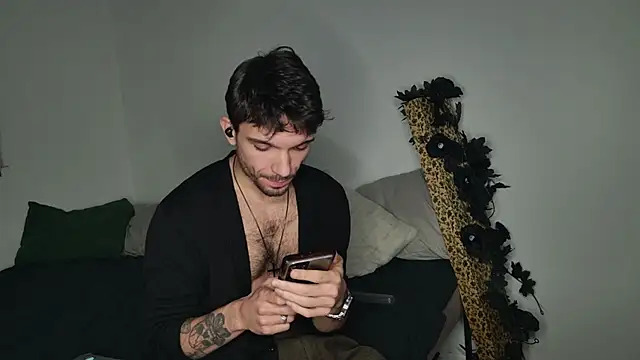 JackDesFeux online show from November 2025 10:41:01 AM