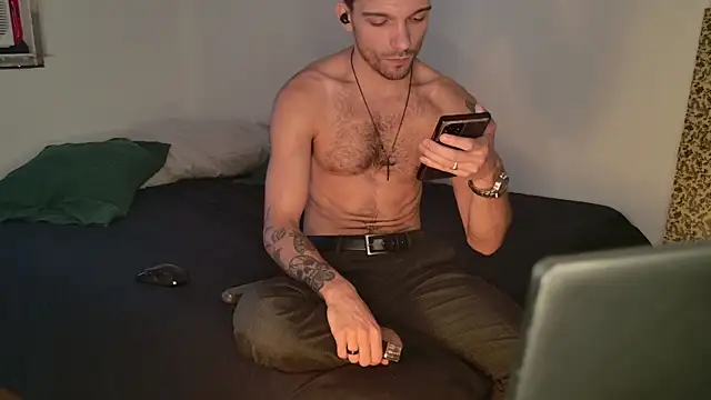 Snapshot of JackDesFeux chatting on September 2025 02:49:01 PM JackDesFeux online show from September 2025 02:49:01 PM
