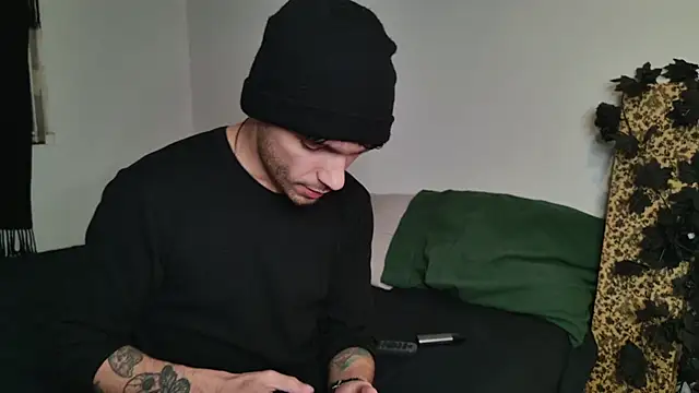 JackDesFeux online show from December 2025 10:21:01 PM