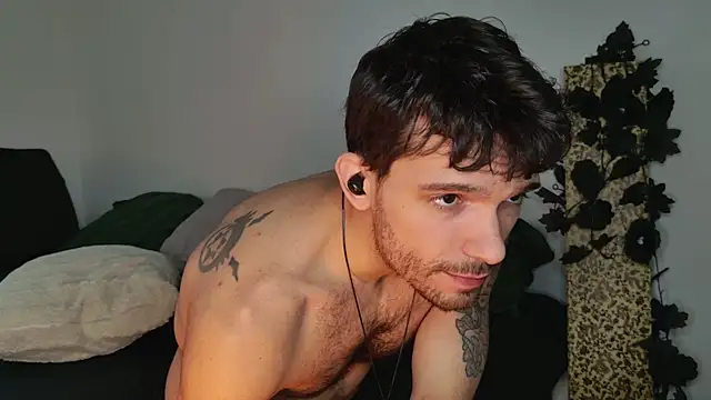 JackDesFeux online show from November 2025 01:26:01 PM