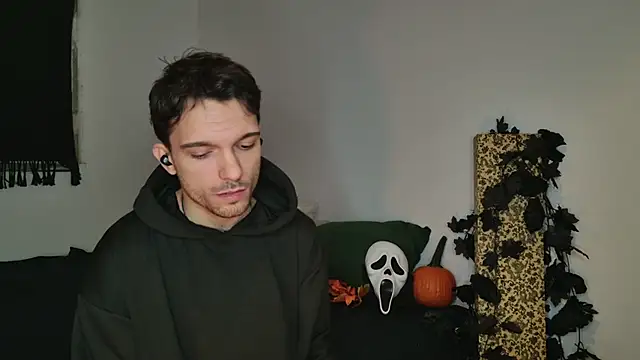 JackDesFeux online show from October 2025 03:25:02 AM