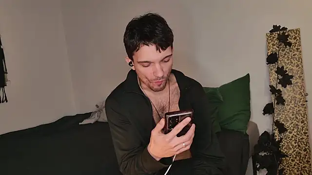 JackDesFeux online show from November 2025 09:58:01 AM