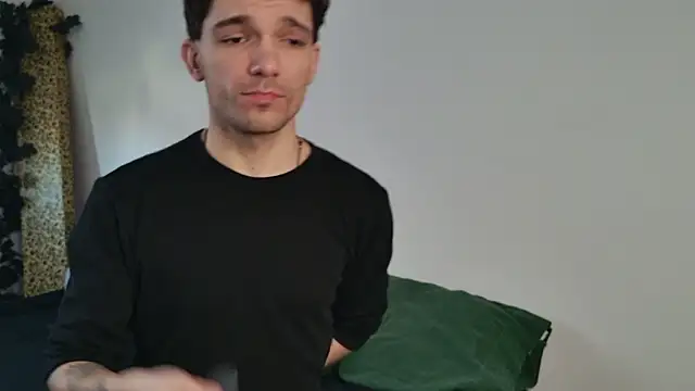 JackDesFeux online show from February 2026 05:44:02 PM