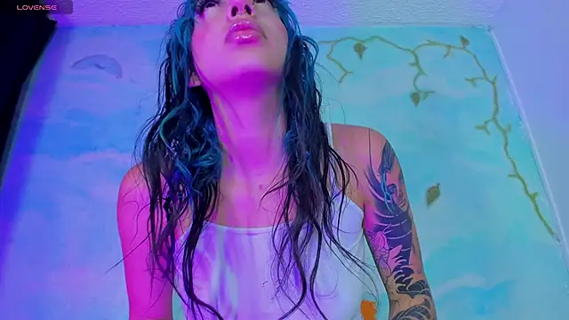 SaturnooStonee online show from October 2025 06:35:02 AM