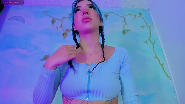 SaturnooStonee online show from October 2025 06:54:01 AM