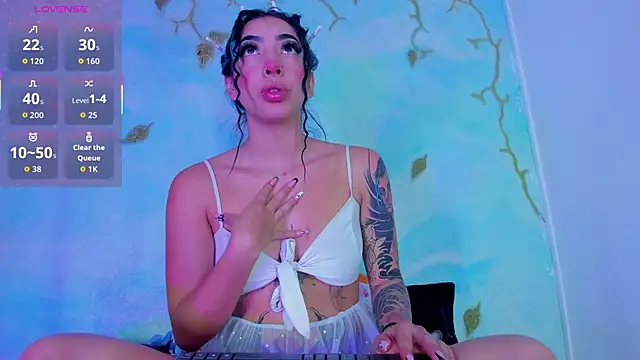 SaturnooStonee online show from October 2025 06:34:01 AM