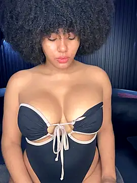 kendall coxx online show from November 2025 07:35:02 AM