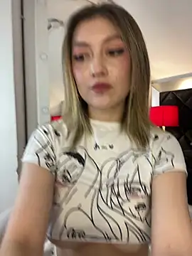 Angela Torres  online show from June 2026 04:01:02 PM