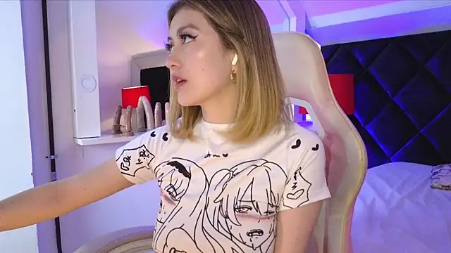 Angela Torres  online show from February 2026 06:07:01 PM