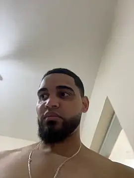 luismanuel 1998 online show from March 2026 11:41:01 PM