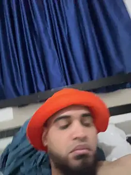 luismanuel 1998 online show from March 2026 02:46:01 AM