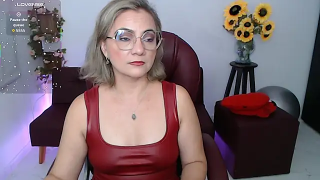 ana milf online show from April 2026 01:40:01 PM
