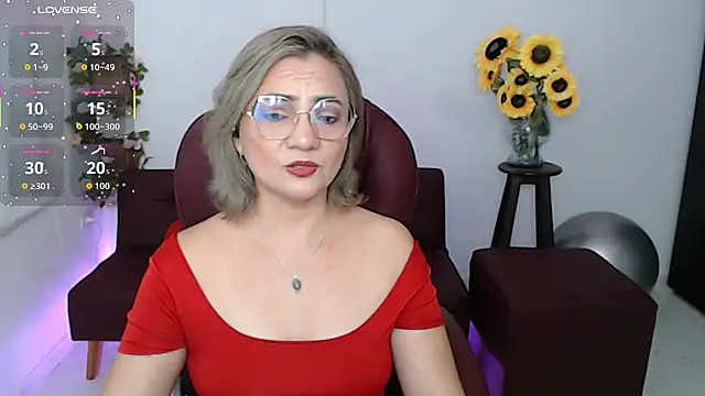 ana milf online show from May 2026 01:37:02 PM