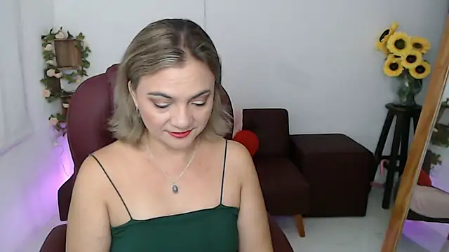 ana milf online show from May 2026 03:11:02 PM