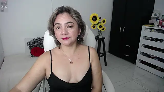 ana milf online show from March 2025 12:47:01 PM