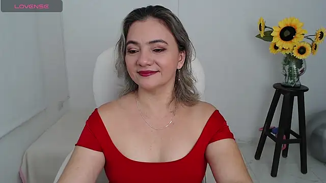 ana milf online show from October 2025 01:00:01 PM