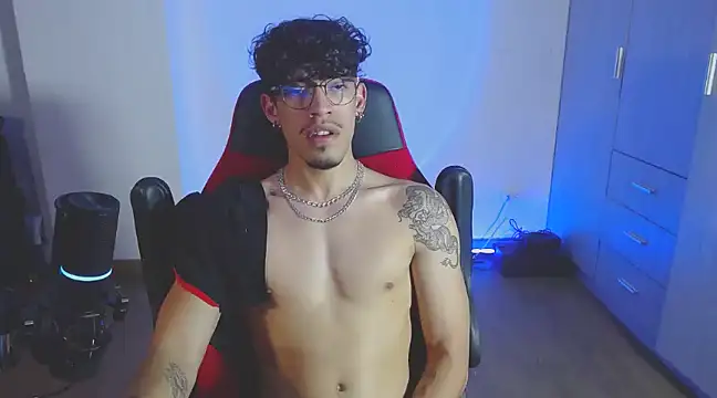 BigDragonBoy online show from March 2025 12:51:01 AM