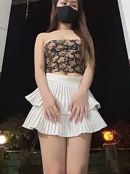 BabyThree  online show from April 2026 02:24:02 PM