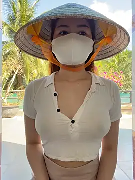 BabyThree  online show from March 2026 07:58:02 AM