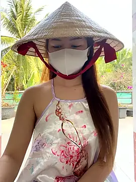 BabyThree  online show from January 2026 08:42:01 AM