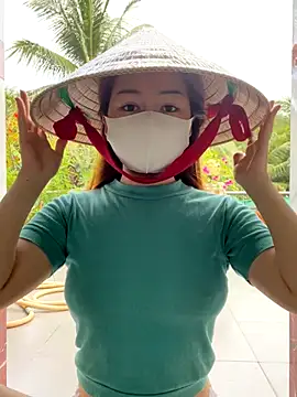 BabyThree  online show from October 2025 08:11:01 AM