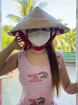 BabyThree  online show from November 2025 08:25:01 AM