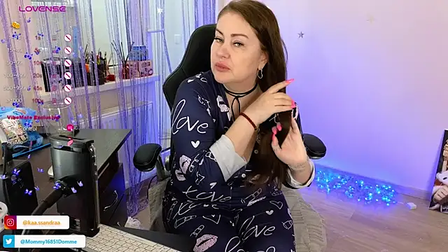 misskaassandraa online show from March 2025 07:36:01 AM
