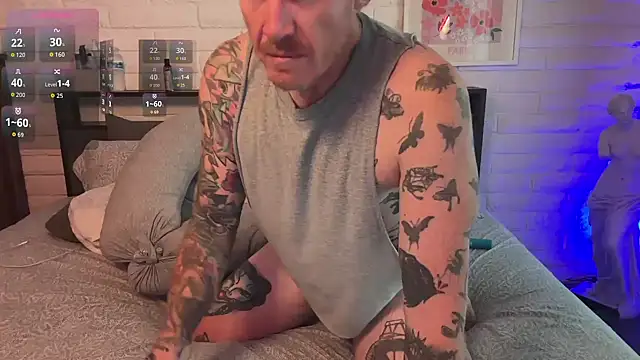 Snapshot of JeffJocc chatting on October 2025 11:05:01 PM JeffJocc online show from October 2025 11:05:01 PM