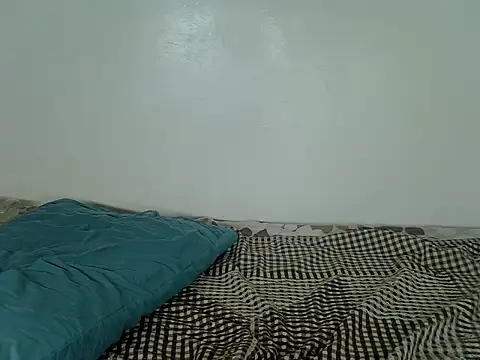 Snapshot of laetitia_ chatting on September 2025 02:03:02 AM laetitia online show from September 2025 02:03:02 AM