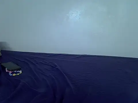 laetitia  online show from November 2025 08:14:01 AM