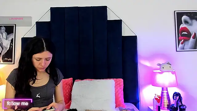 KyleRosee online show from October 2025 12:17:01 PM