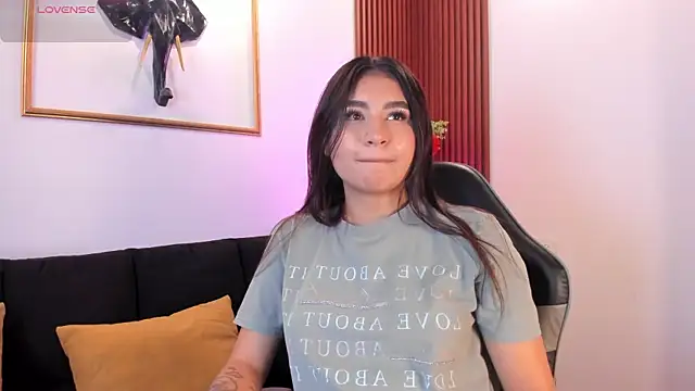 Zayda 1 online show from October 2025 07:58:02 PM