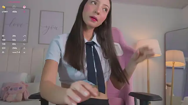 Cristall Bunny online show from March 2026 12:01:01 AM