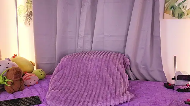 Heily Fox online show from April 2026 07:14:01 AM