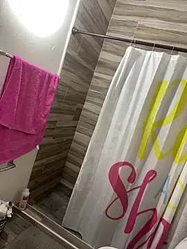 ladycreamypr2 online show from February 2026 01:30:02 AM