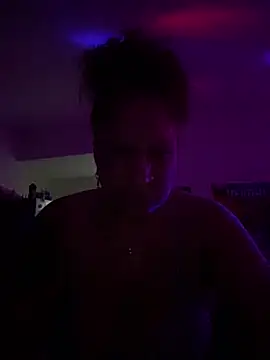 ladycreamypr2 online show from June 2026 06:47:01 AM