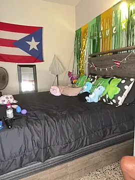 ladycreamypr2 online show from March 2026 11:05:01 PM