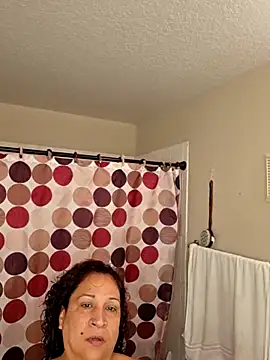 ladycreamypr2 online show from May 2026 11:15:01 PM