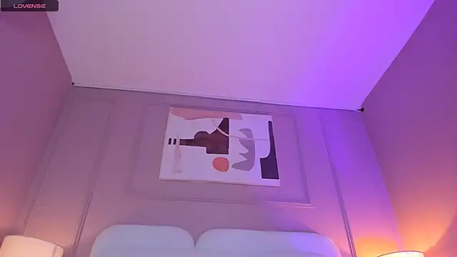 aria greco online show from April 2026 03:41:01 AM