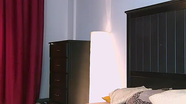 Yanira Muslim online show from September 2025 04:36:02 AM