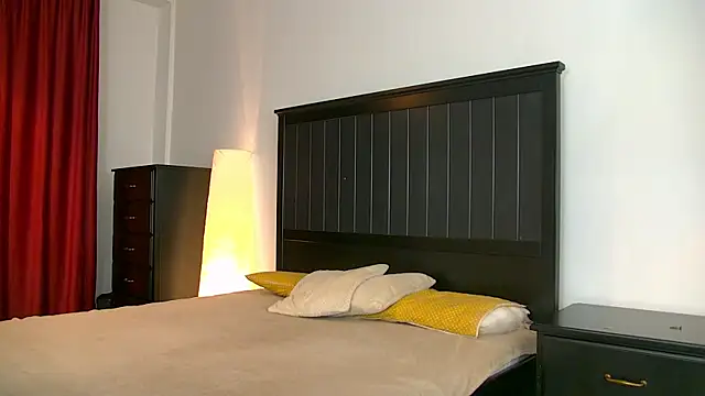 Snapshot of Yanira_Muslim chatting on January 2026 05:11:02 AM Yanira Muslim online show from January 2026 05:11:02 AM