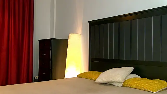 Snapshot of Yanira_Muslim chatting on January 2026 05:14:02 AM Yanira Muslim online show from January 2026 05:14:02 AM