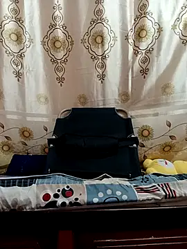 NgocQuyen2K online show from April 2026 10:27:01 PM