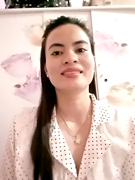 NgocQuyen2K online show from March 2025 08:04:02 AM