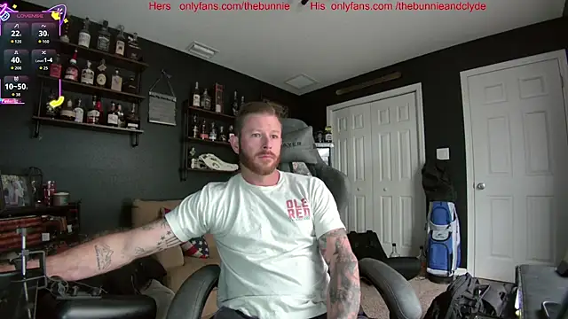 chillinthemosttt online show from October 2025 03:22:01 PM