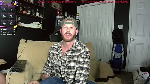 chillinthemosttt online show from November 2025 02:48:02 AM