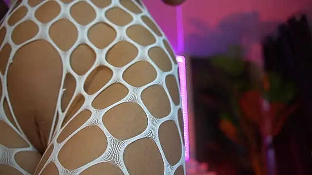 MolyStone online show from March 2026 06:38:02 AM