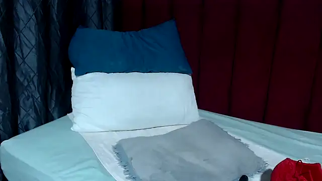 Mochabae online show from November 2025 01:04:02 AM