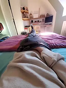 Vijeniv13 online show from March 2026 12:46:02 PM